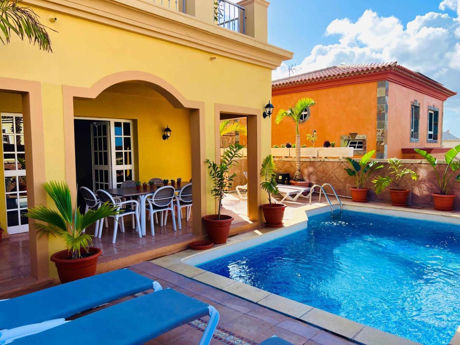 Villa Chayofa Exterior photo